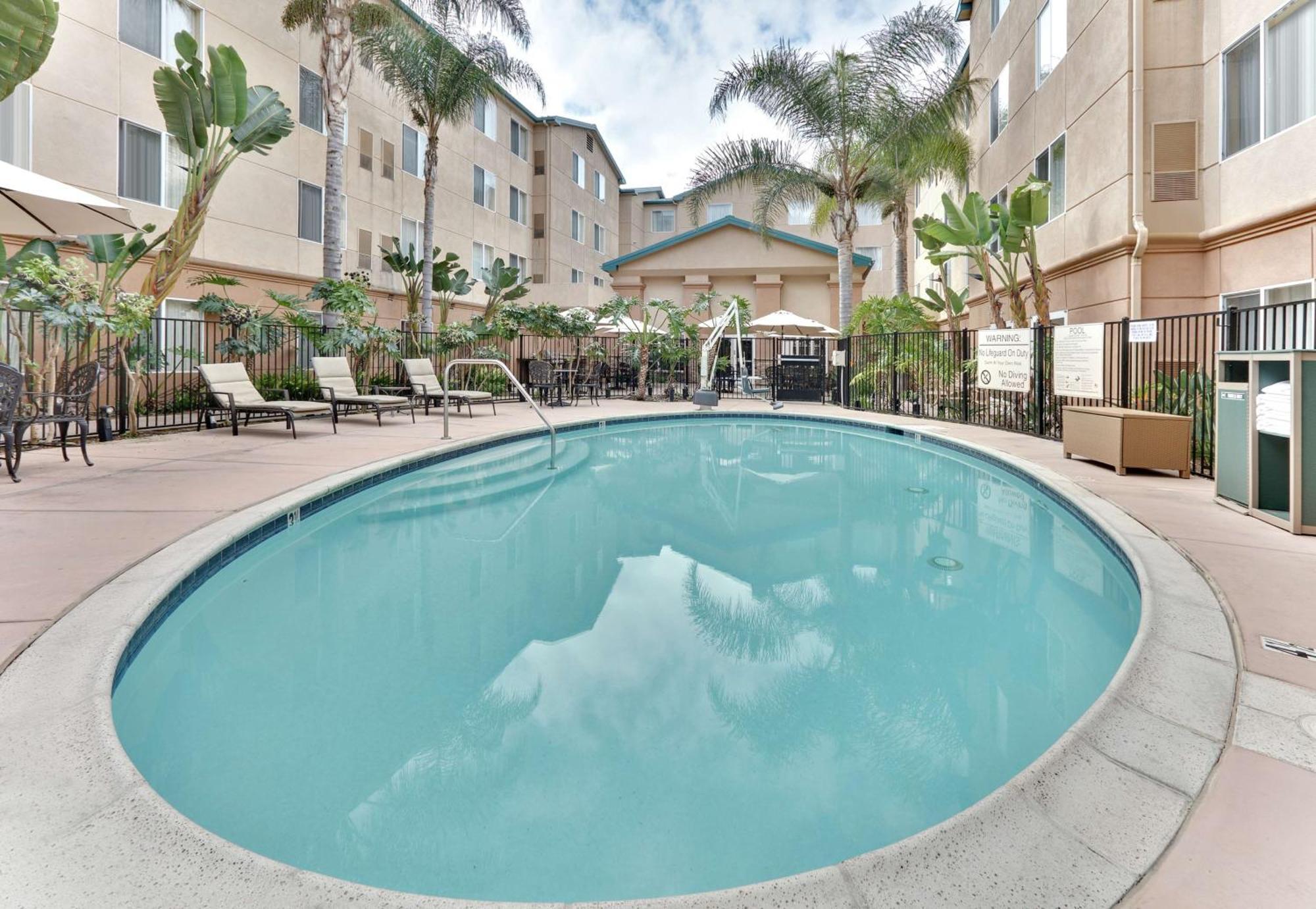 Homewood Suites By Hilton San Diego-Del Mar Экстерьер фото
